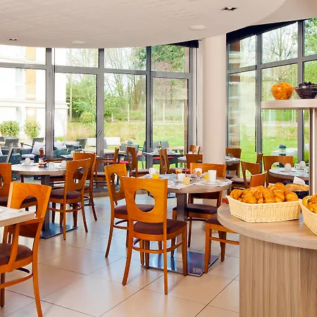 Residhome Paris-guyancourt Aparthotel Guyancourt