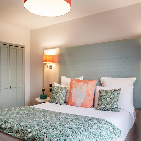 Aparthotel Residhome Paris-guyancourt