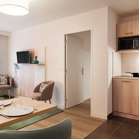 Residhome Paris-guyancourt