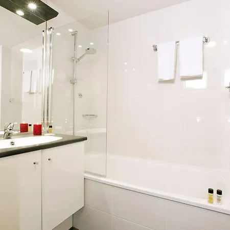 Residhome Paris-guyancourt Guyancourt