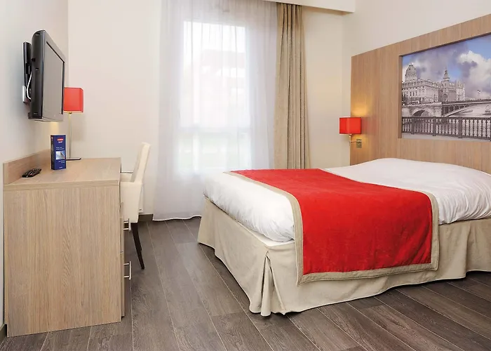 Residhome Paris-guyancourt Apartahotel 3*